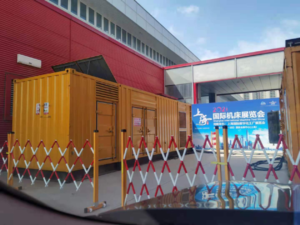 鞍山出租发电机-柴油发电机和汽油发电机哪个更好一些？